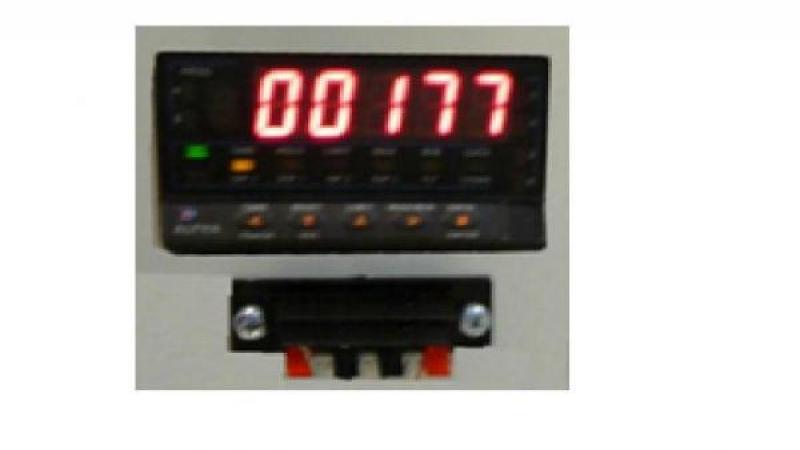 SAM 010 – Conditionneur - afficheur pour jauges de contraintes EN pont complet